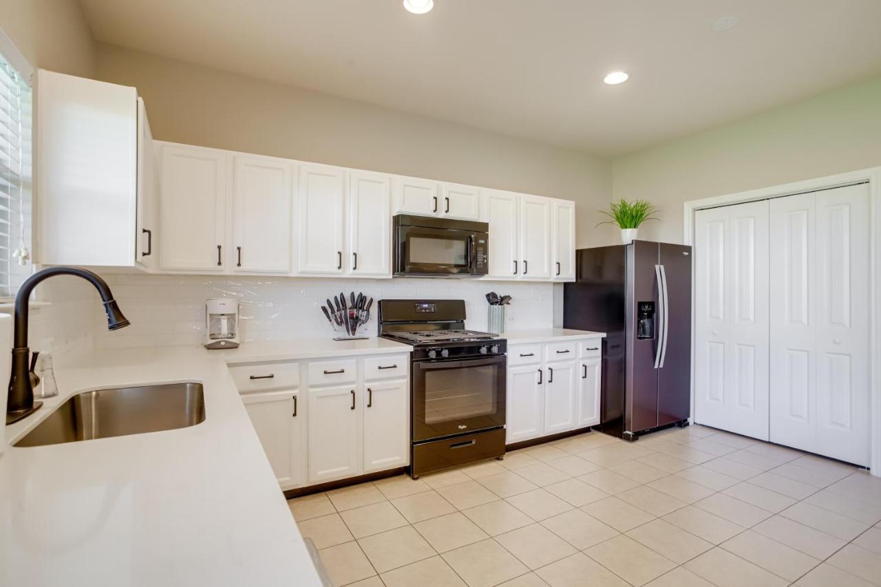 Pet-Friendly Tomball Home About 8 Mi To Burroughs Park المظهر الخارجي الصورة