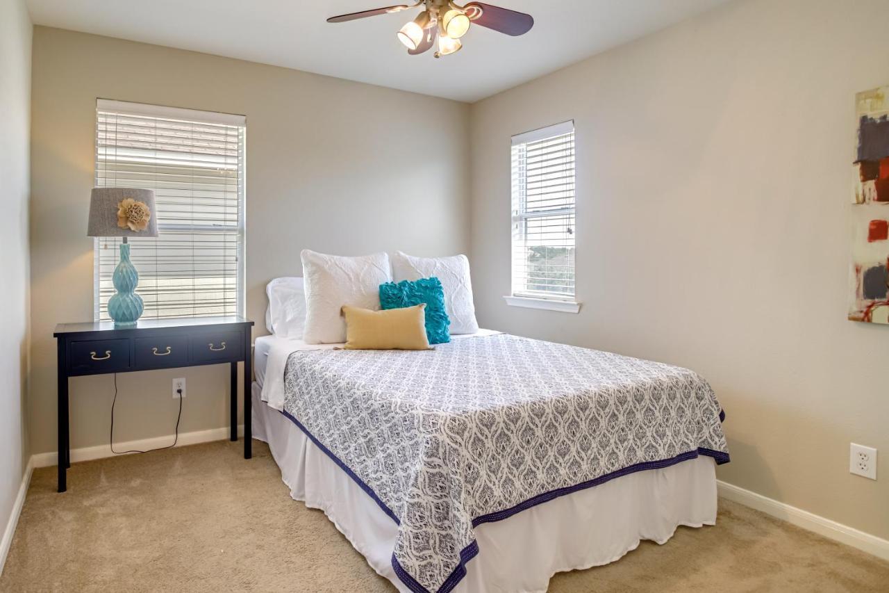 Pet-Friendly Tomball Home About 8 Mi To Burroughs Park المظهر الخارجي الصورة