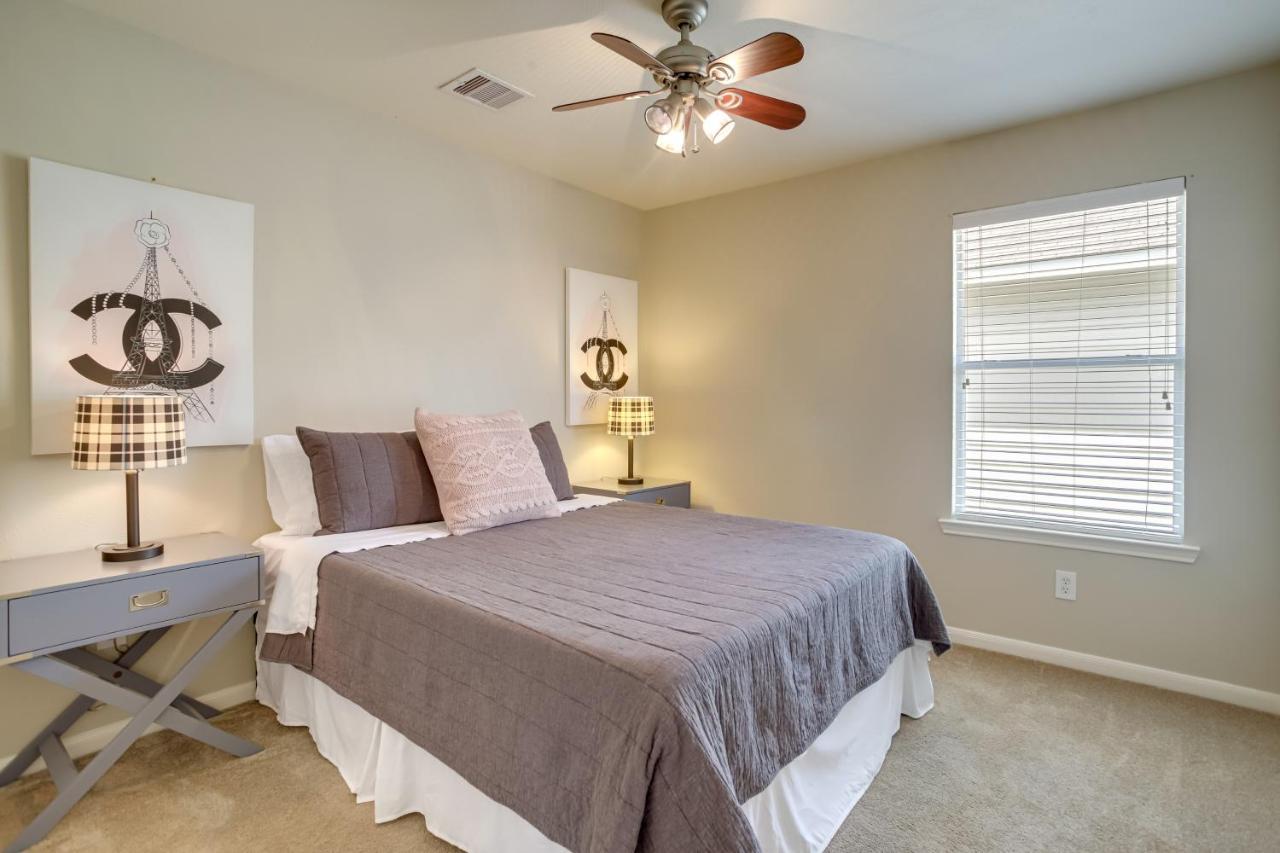 Pet-Friendly Tomball Home About 8 Mi To Burroughs Park المظهر الخارجي الصورة